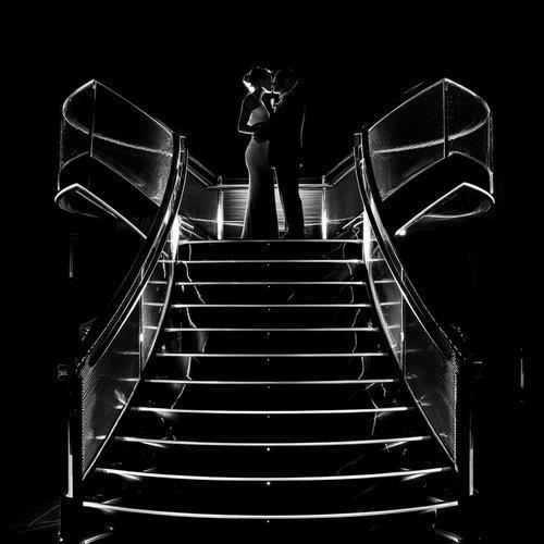 mobile - carousel-hero-element image-6