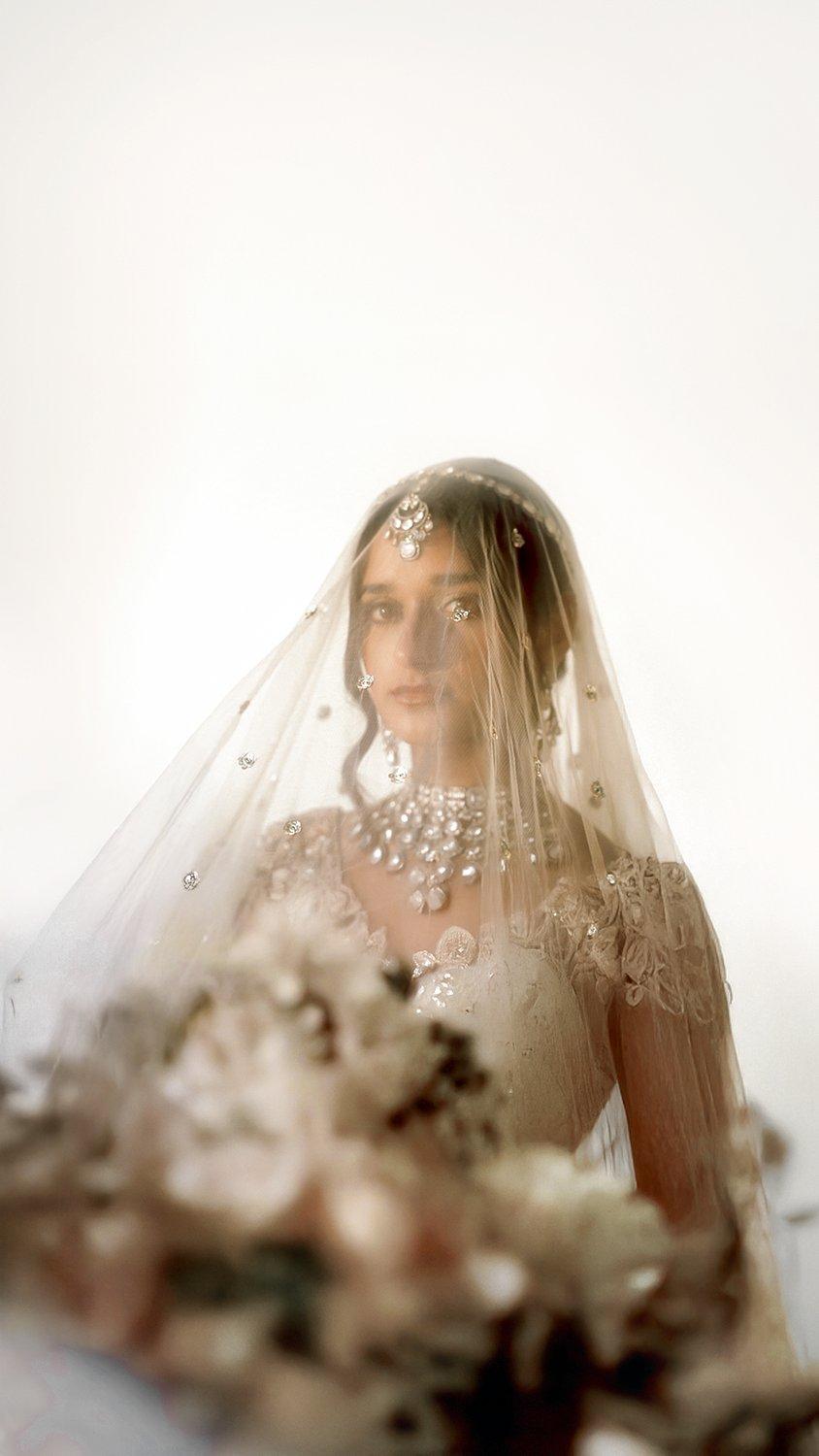 carousel-hero-element image-14